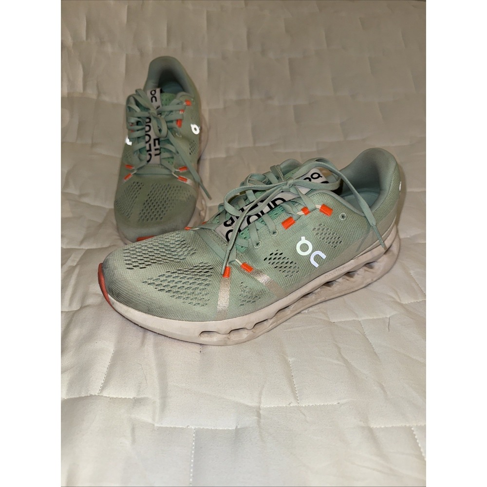 On Cloud Cloudsurfer Women's 10.5 Creek White Running Athletic Gym
